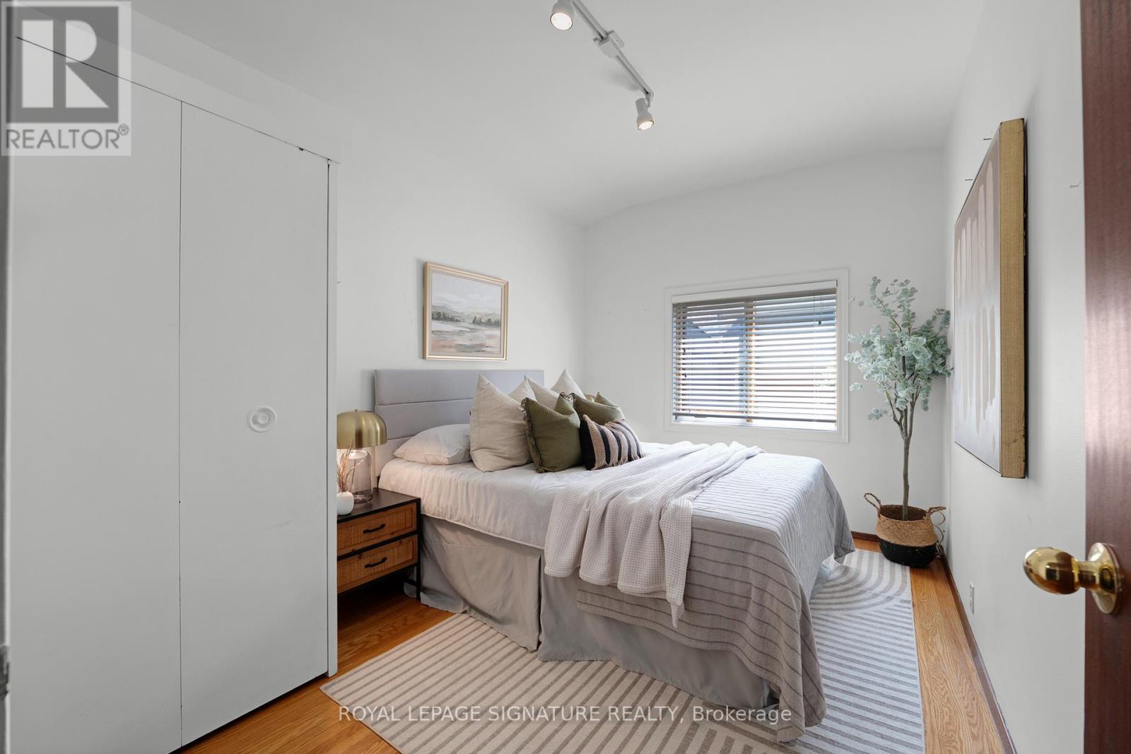 10 Oakley Boulevard, Toronto, Ontario  M1P 3P2 - Photo 18 - E13462756