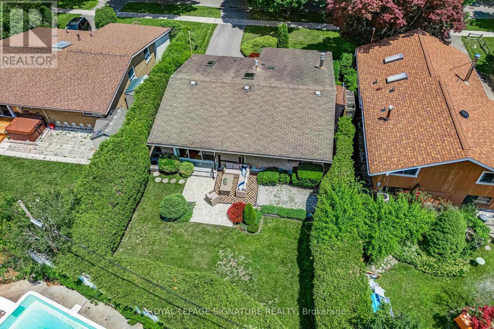 10 Oakley Boulevard, Toronto, Ontario  M1P 3P2 - Photo 37 - E13462756