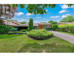 10 OAKLEY BOULEVARD, Toronto, Ontario