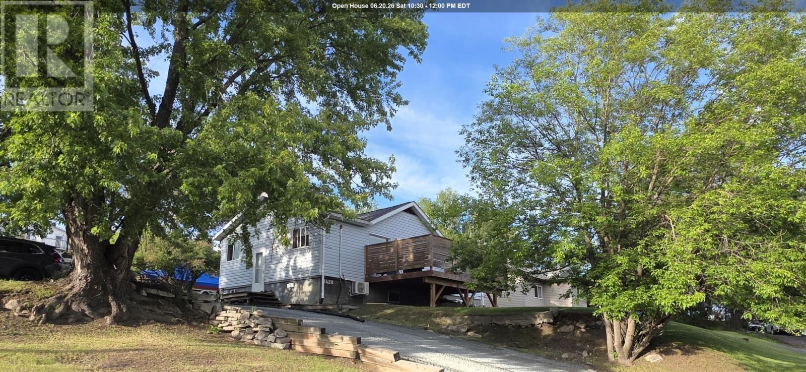 1428 Sixth ST N, Kenora, Ontario