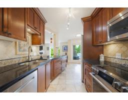 305 15150 29A AVENUE, Surrey, British Columbia