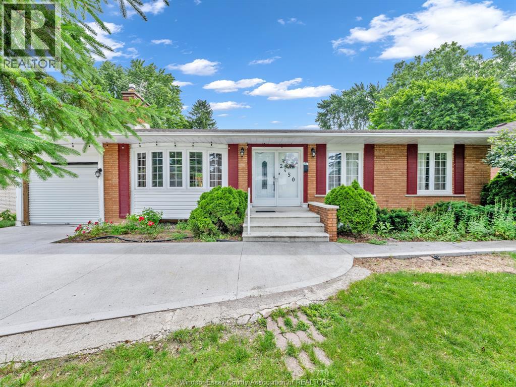 2450 ACADEMY DRIVE, Windsor, Ontario
