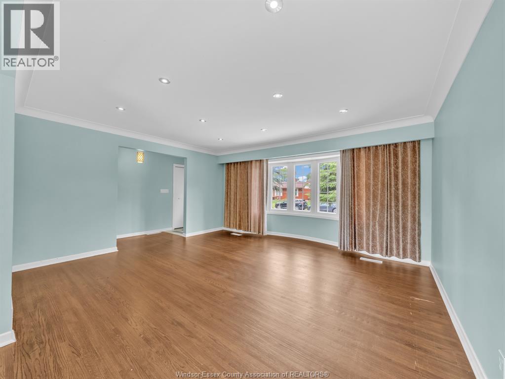 2450 Academy Drive, Windsor, Ontario  N9E 2G6 - Photo 7 - 26014538