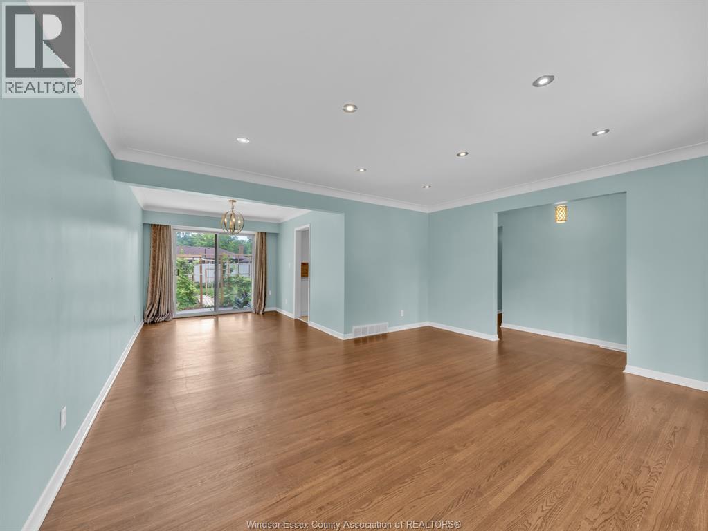 2450 Academy Drive, Windsor, Ontario  N9E 2G6 - Photo 6 - 26014538