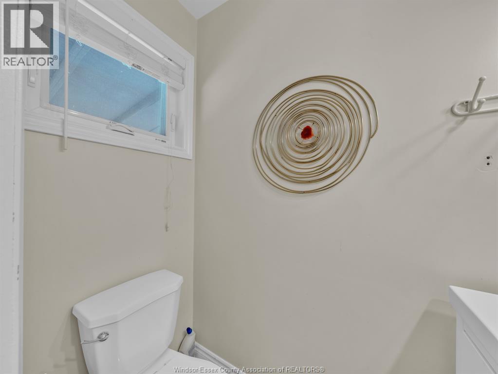 2450 Academy Drive, Windsor, Ontario  N9E 2G6 - Photo 16 - 26014538