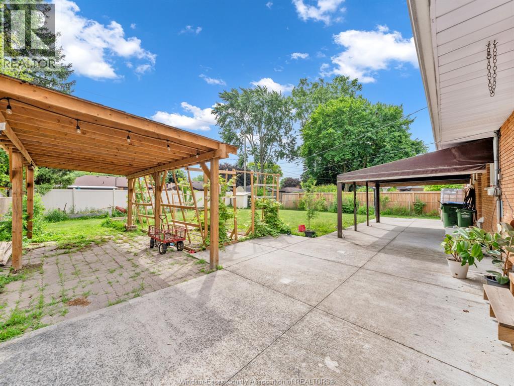 2450 Academy Drive, Windsor, Ontario  N9E 2G6 - Photo 41 - 26014538