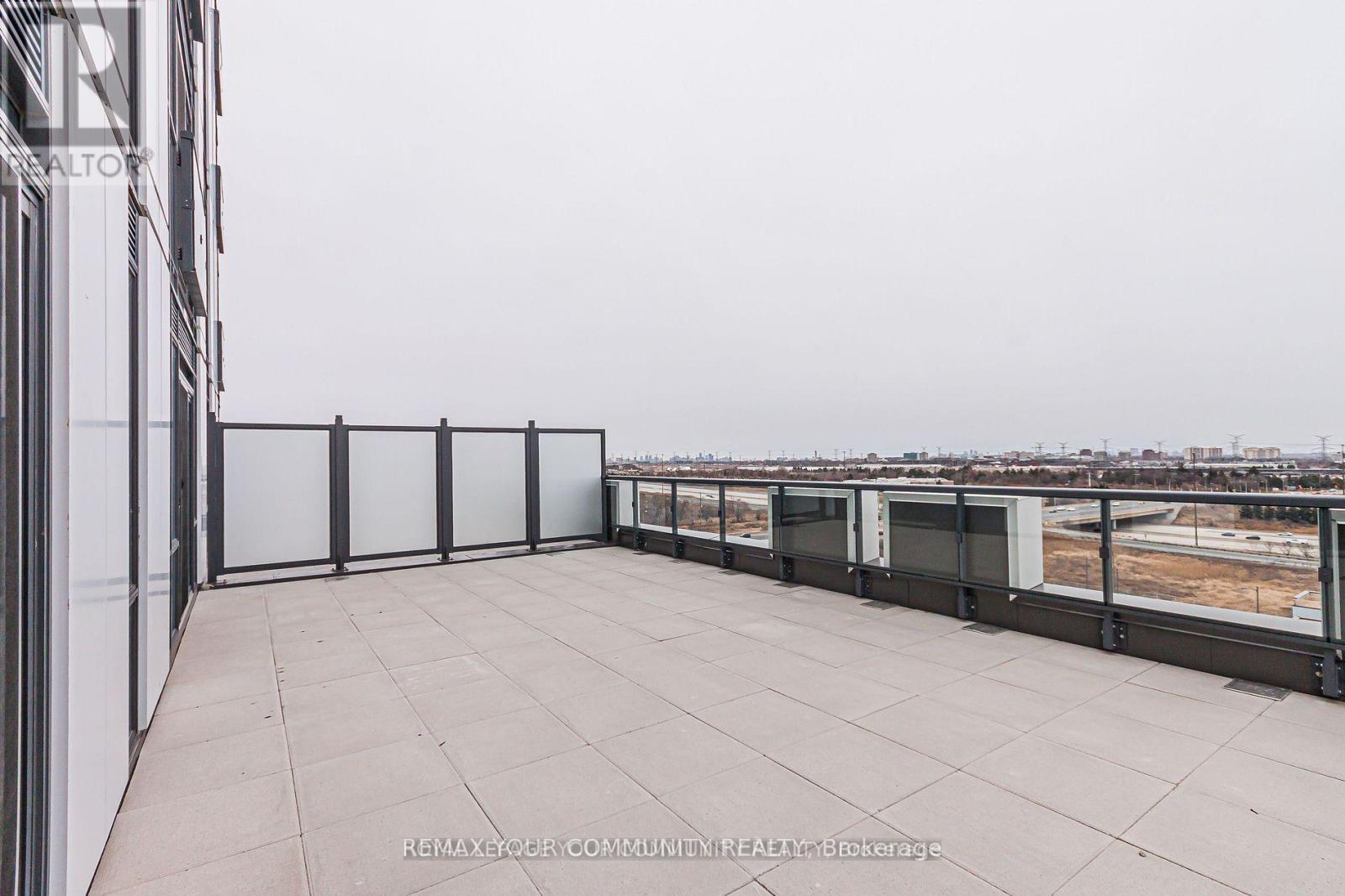 1018 - 60 Honeycrisp Crescent, Vaughan (Vaughan Corporate Centre), Ontario  L4K 0N5 - Photo 26 - N13462610