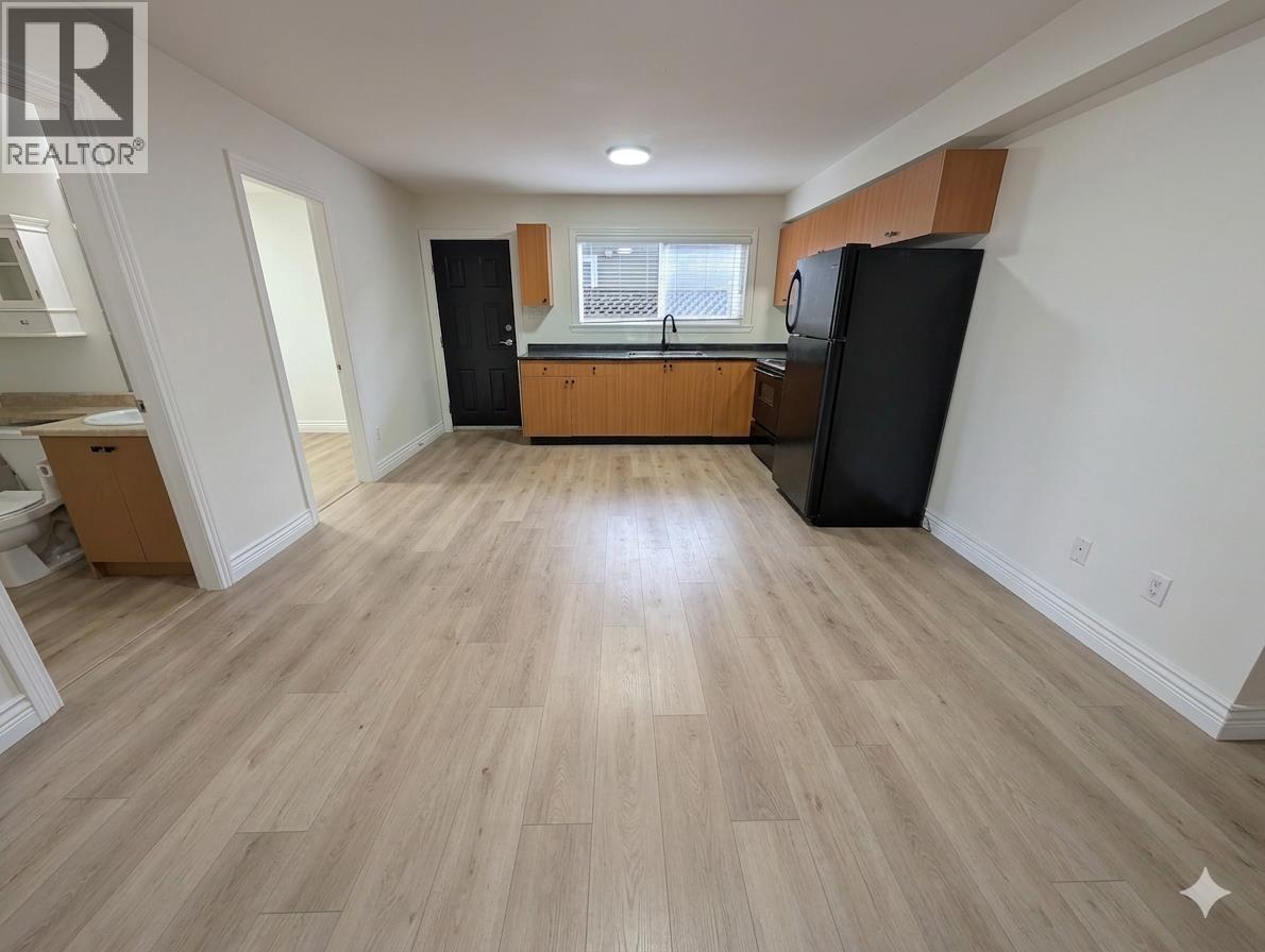 2BED SUITE 10XXX SHELL ROAD