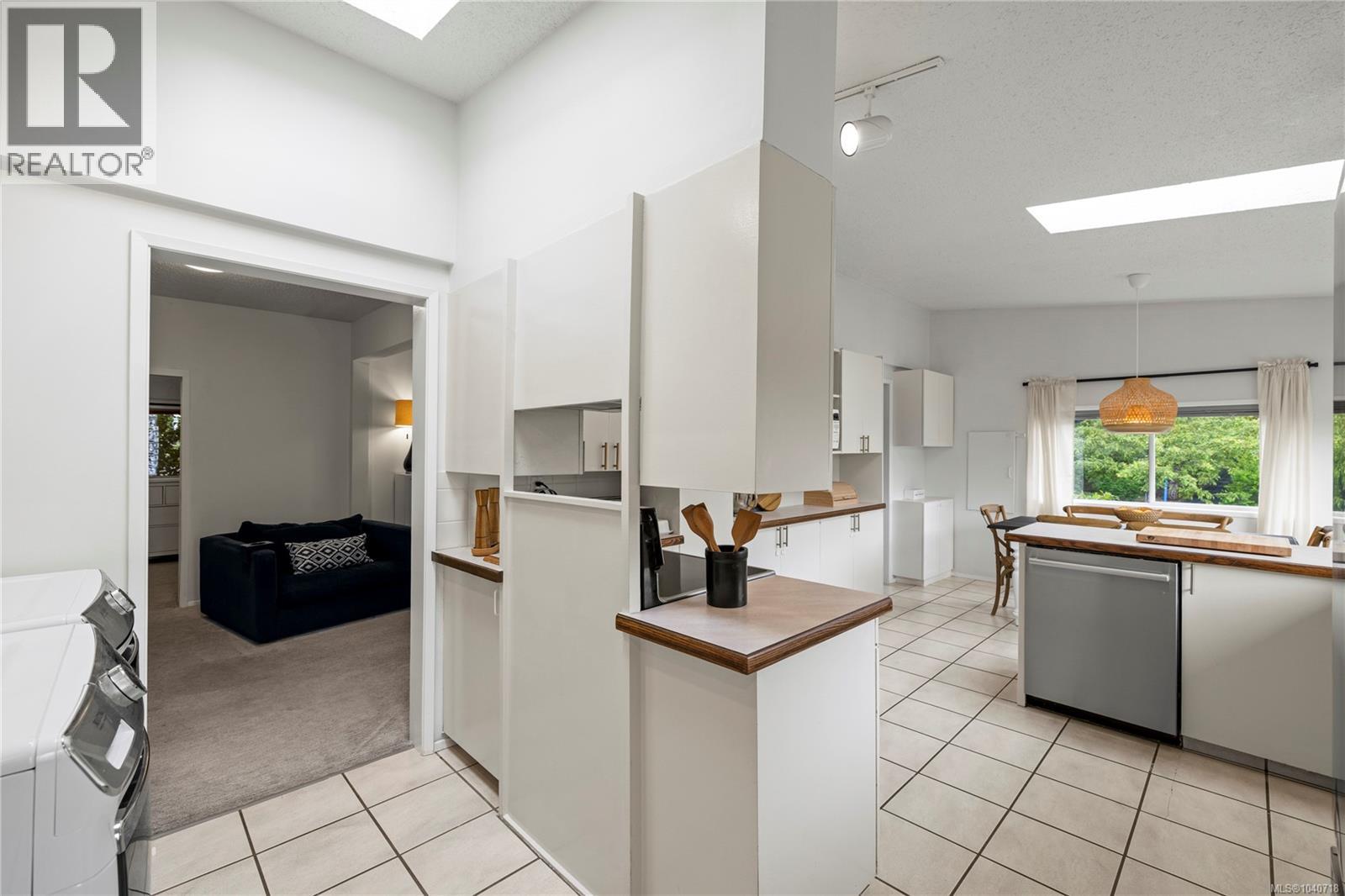 7435 Lantzville Rd, Lantzville, British Columbia  V0R 2H0 - Photo 18 - 1040718