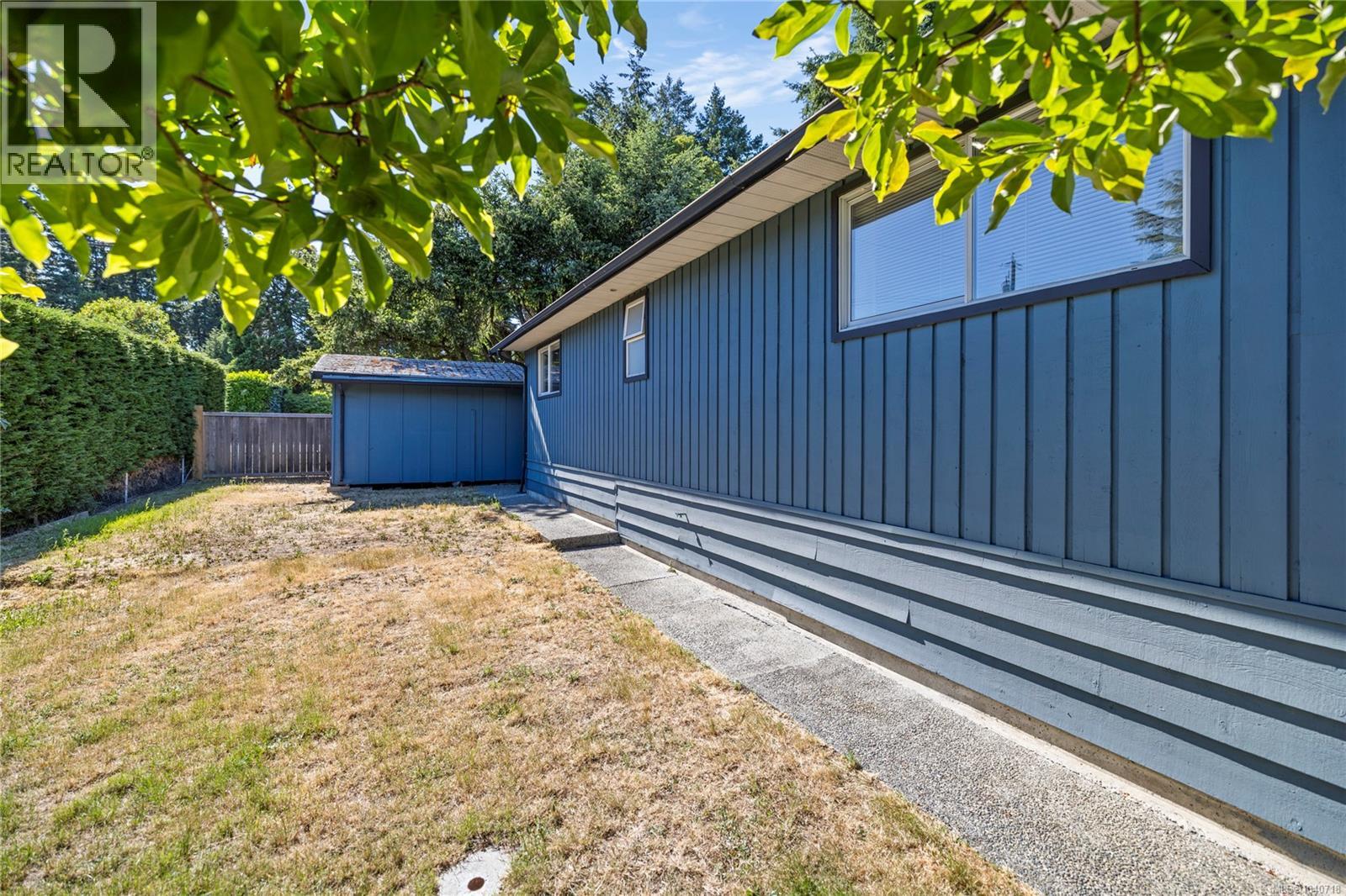 7435 Lantzville Rd, Lantzville, British Columbia  V0R 2H0 - Photo 47 - 1040718