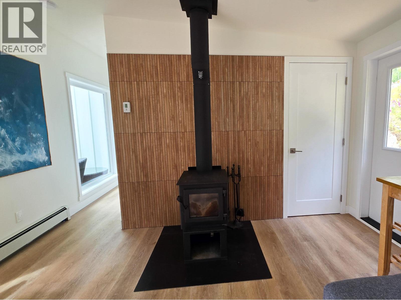 585 Errington Way, Gambier Island, British Columbia  V0N 1V0 - Photo 18 - R3137423
