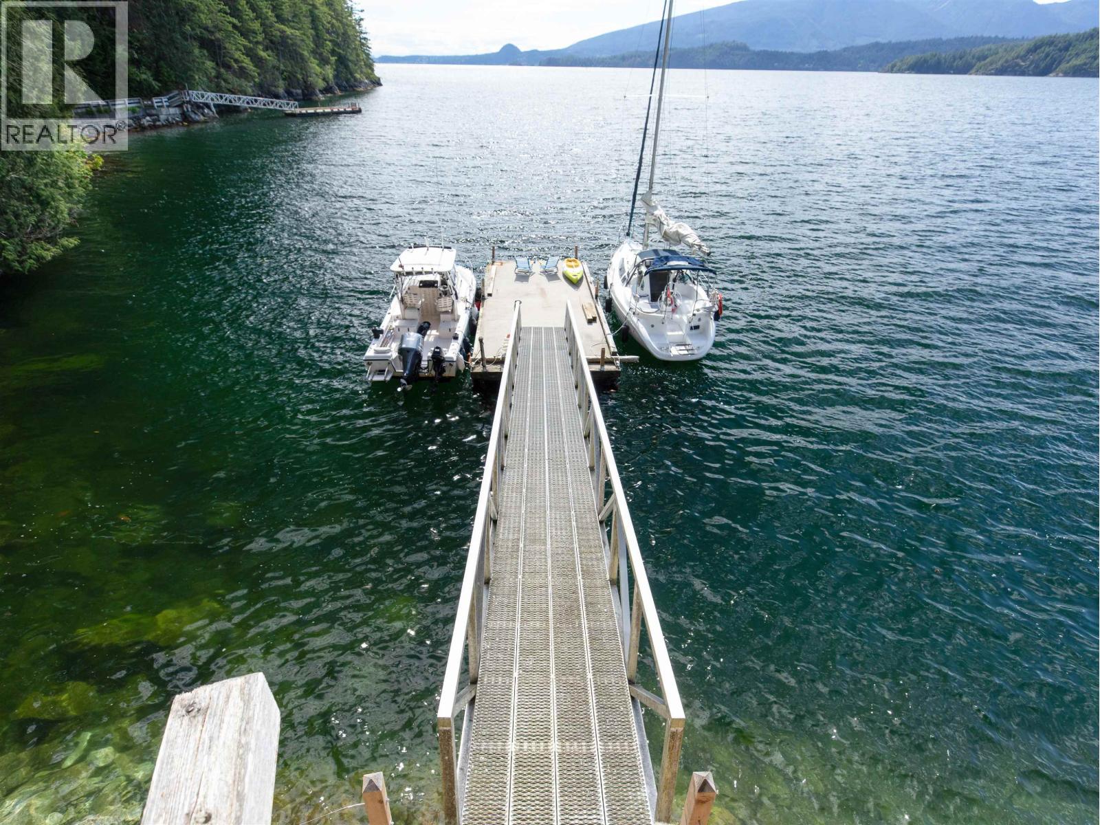 585 Errington Way, Gambier Island, British Columbia  V0N 1V0 - Photo 38 - R3137423