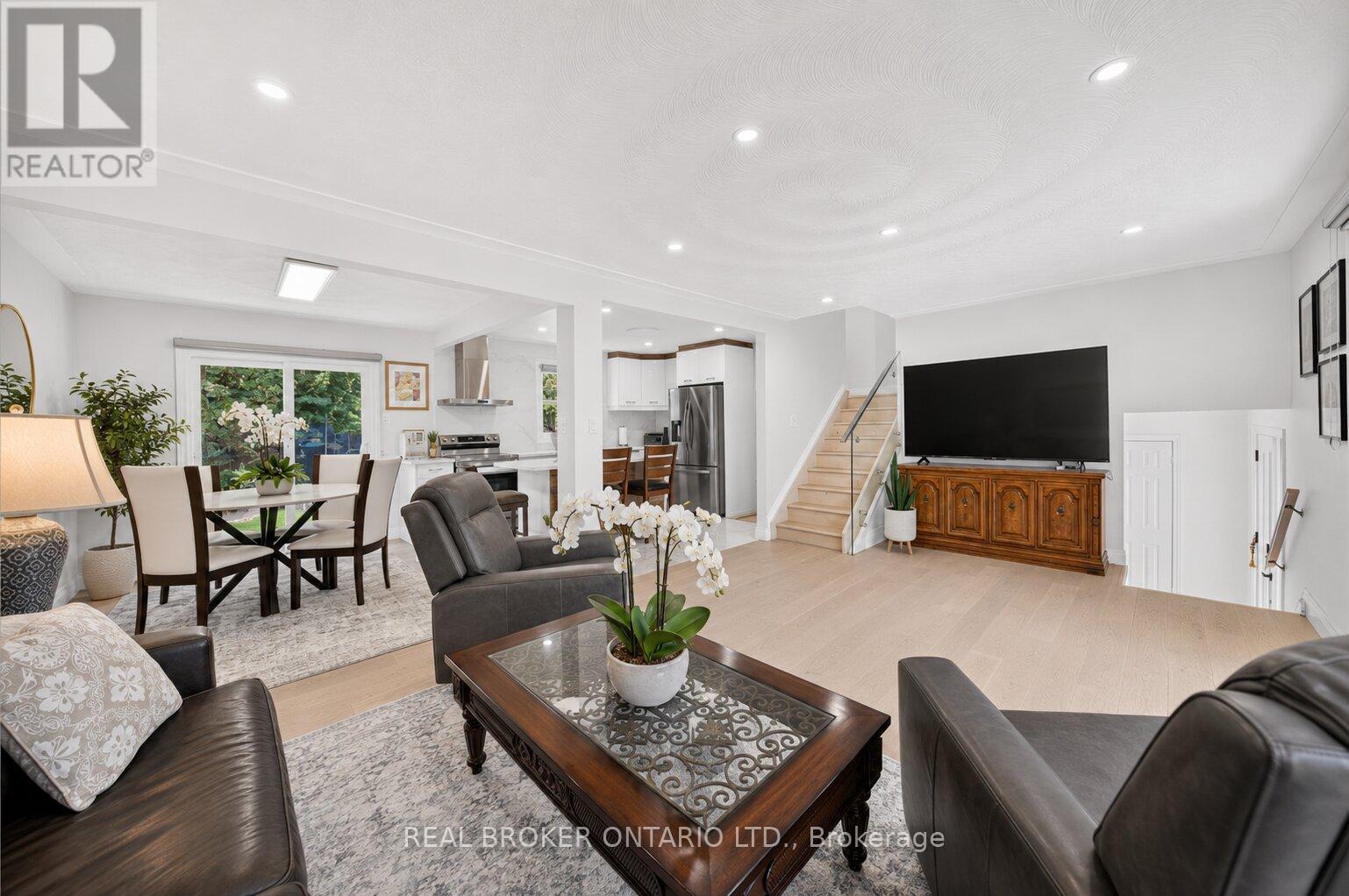 431 Walkers Line, Burlington, Ontario  L7N 2C9 - Photo 6 - W13462776