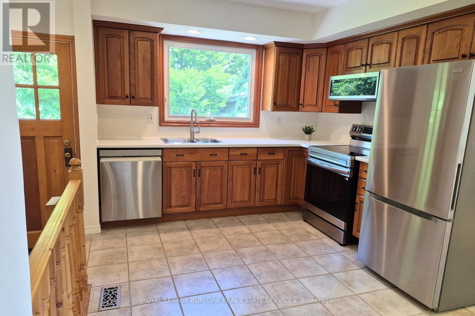 75 Flamboro Street, Hamilton, Ontario  L0R 2H0 - Photo 8 - X13211322