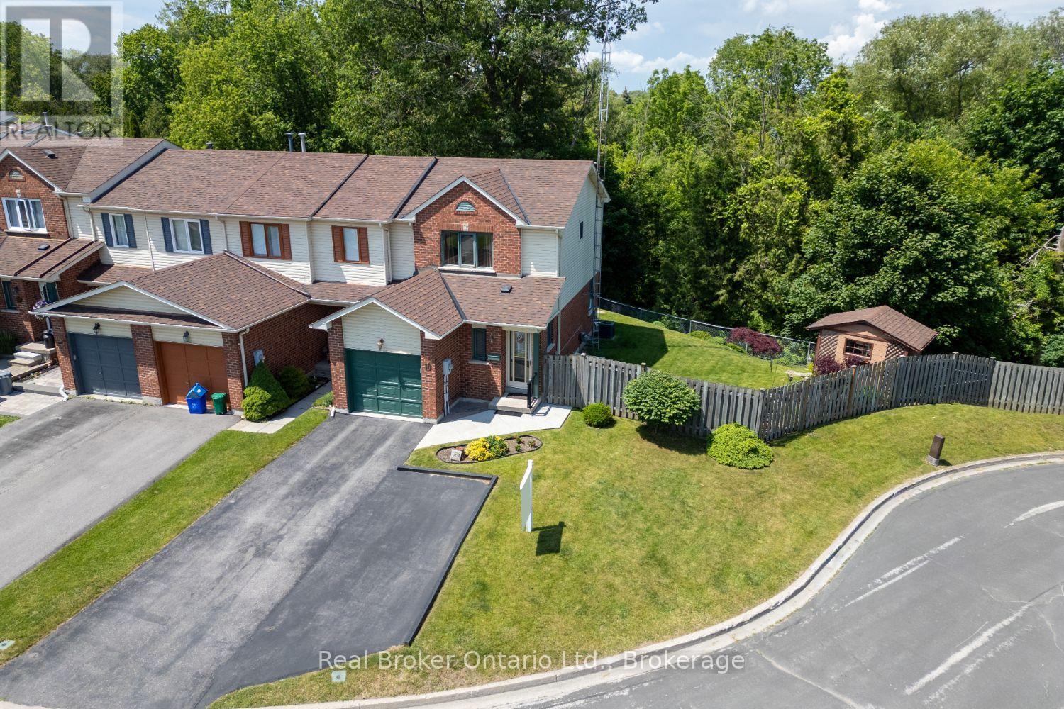 10 CLIMIE COURT, Clarington, Ontario