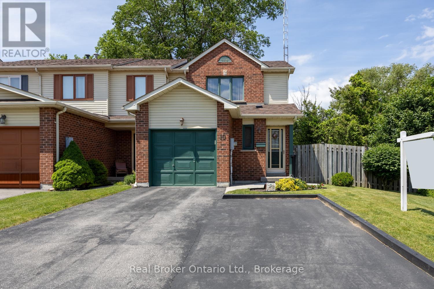 10 Climie Court, Clarington, Ontario  L1C 4P5 - Photo 5 - E13463072