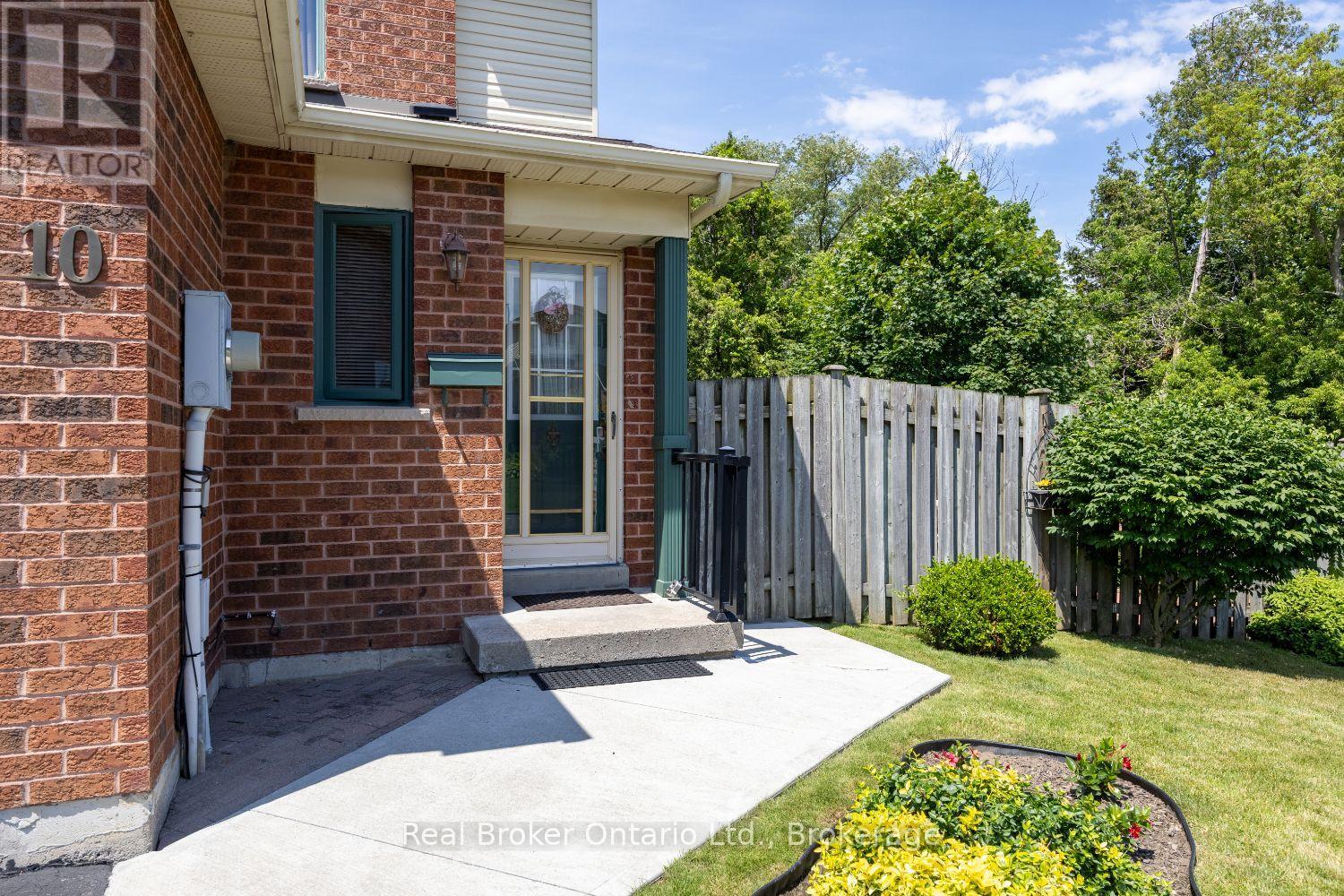 10 Climie Court, Clarington, Ontario  L1C 4P5 - Photo 7 - E13463072