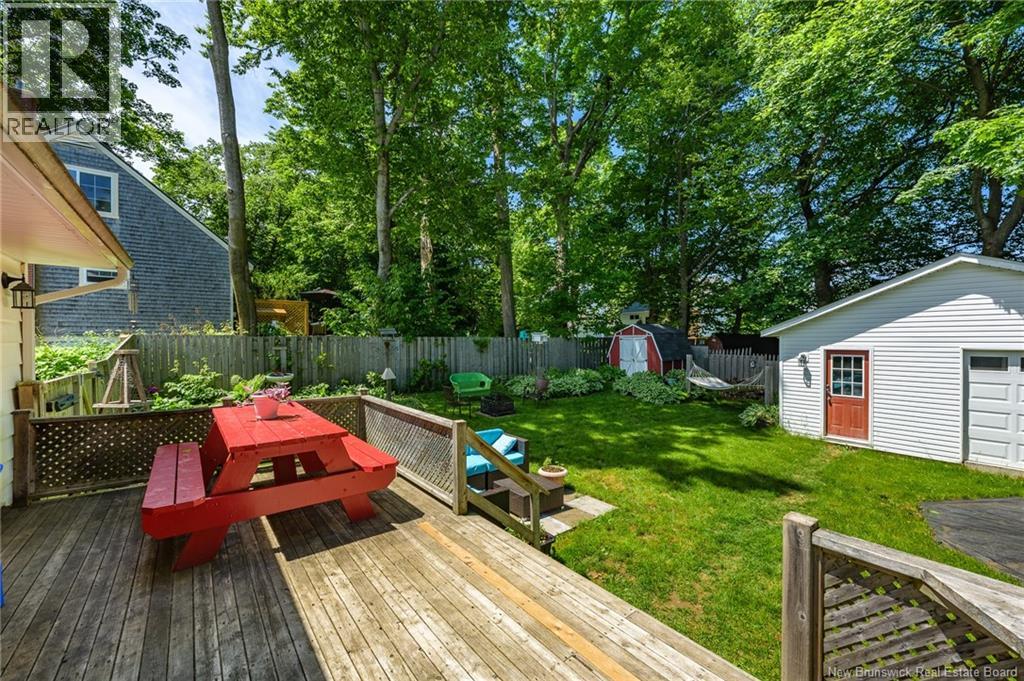 695 Reid Street, Fredericton, New Brunswick  E3B 3V6 - Photo 23 - NB142208