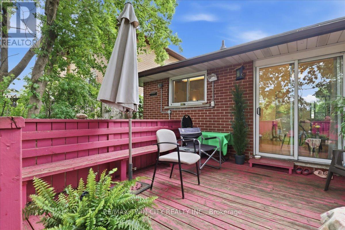 118 Wilfred Avenue, Kitchener, Ontario  N2A 1X1 - Photo 32 - X13462650