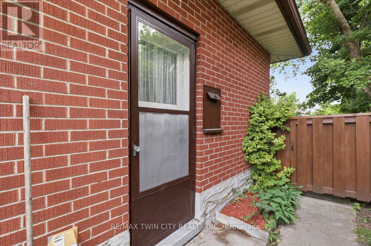 118 Wilfred Avenue, Kitchener, Ontario  N2A 1X1 - Photo 37 - X13462650