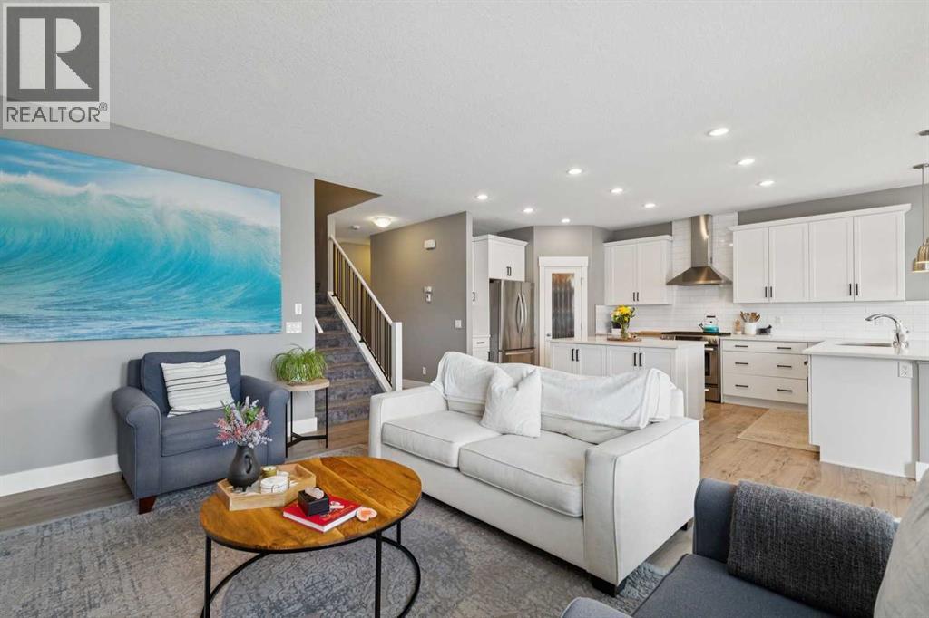 48 Masters Common Se, Calgary, Alberta  T3M 2B8 - Photo 15 - A2321952