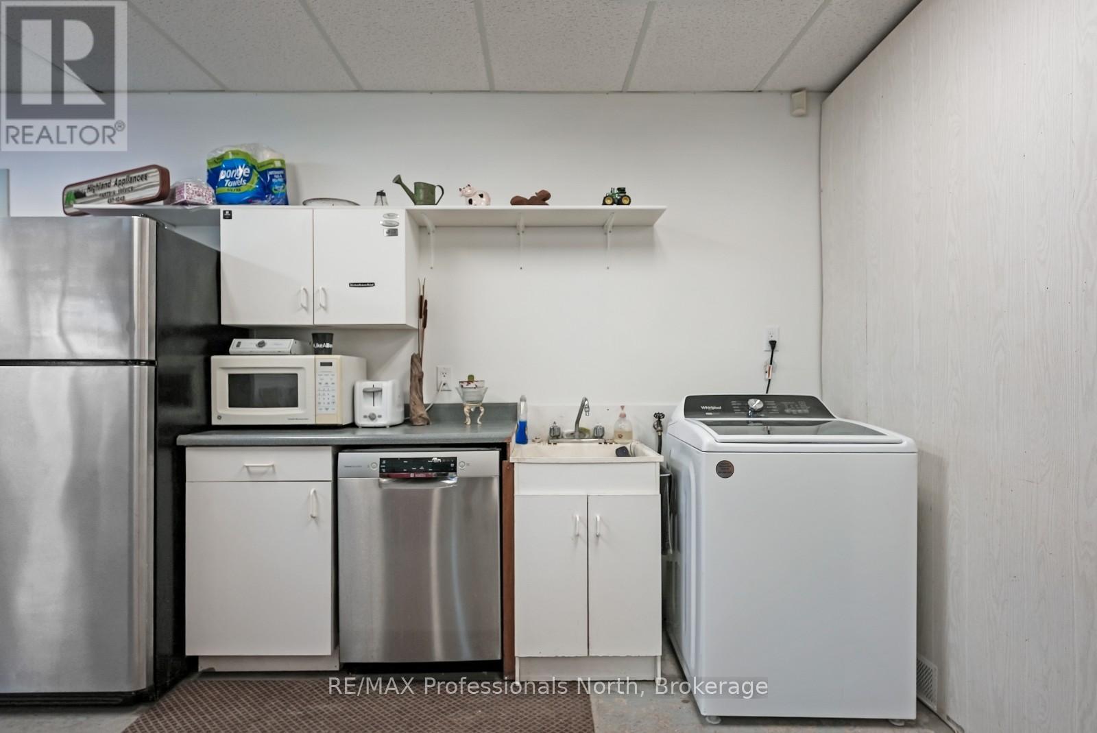 13 Industrial Park Road, Dysart Et Al (Dysart), Ontario  K0M 1S0 - Photo 15 - X13462804