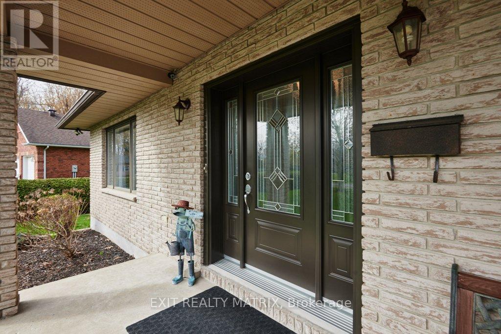 1340 Cuthbert Way, Ottawa, Ontario  K4P 1A4 - Photo 4 - X13462908