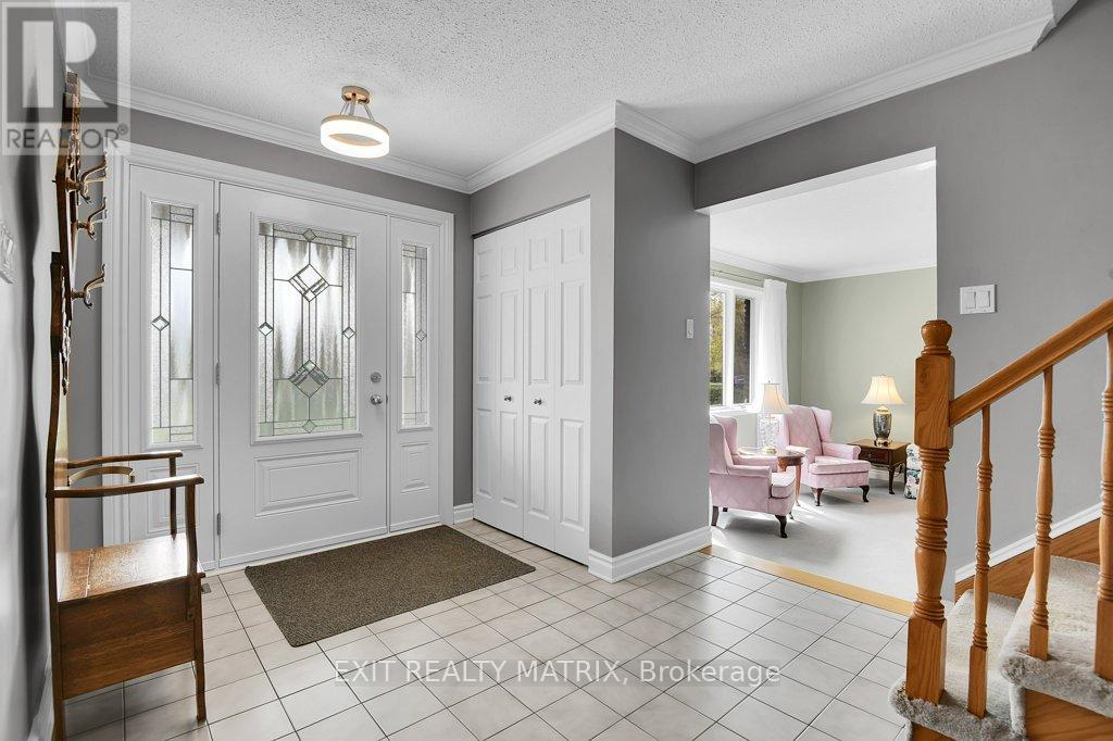 1340 Cuthbert Way, Ottawa, Ontario  K4P 1A4 - Photo 5 - X13462908