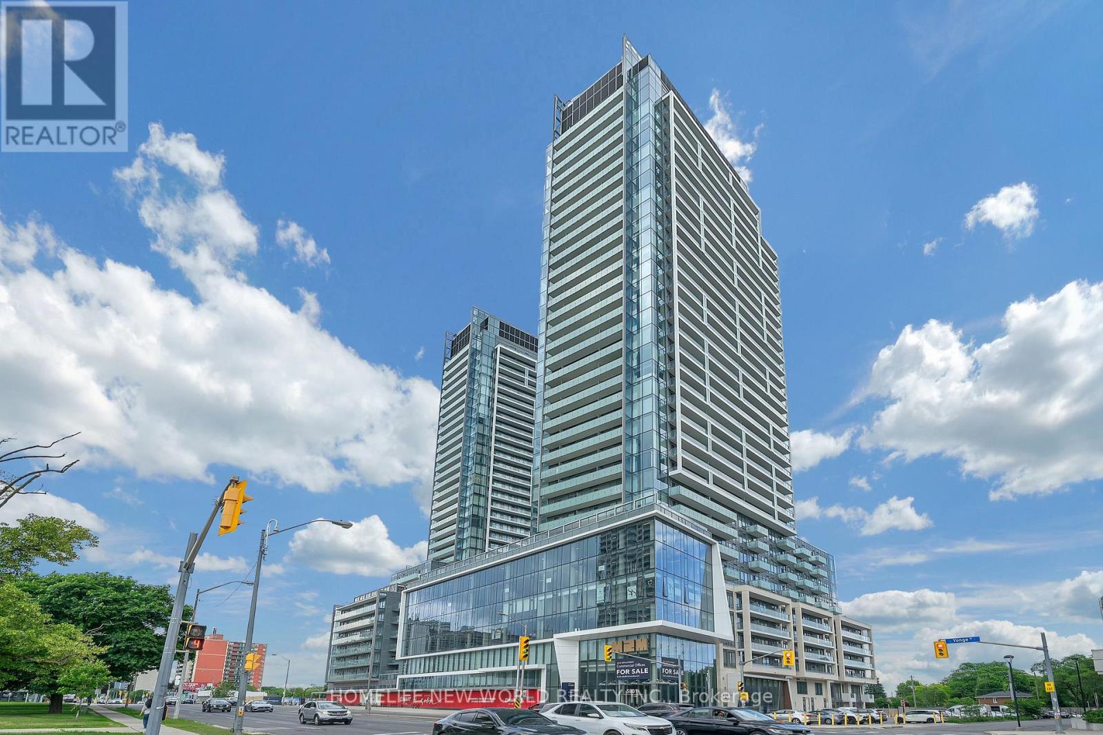 904 - 8 OLYMPIC GARDEN DRIVE, Toronto, Ontario