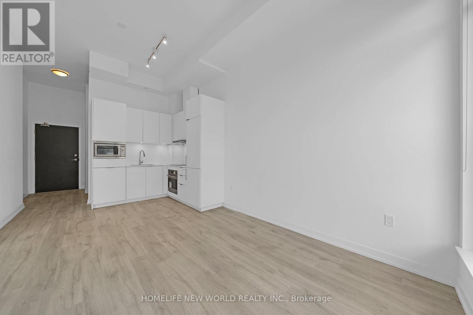 904 - 8 Olympic Garden Drive, Toronto, Ontario  M2M 0B9 - Photo 2 - C13453168