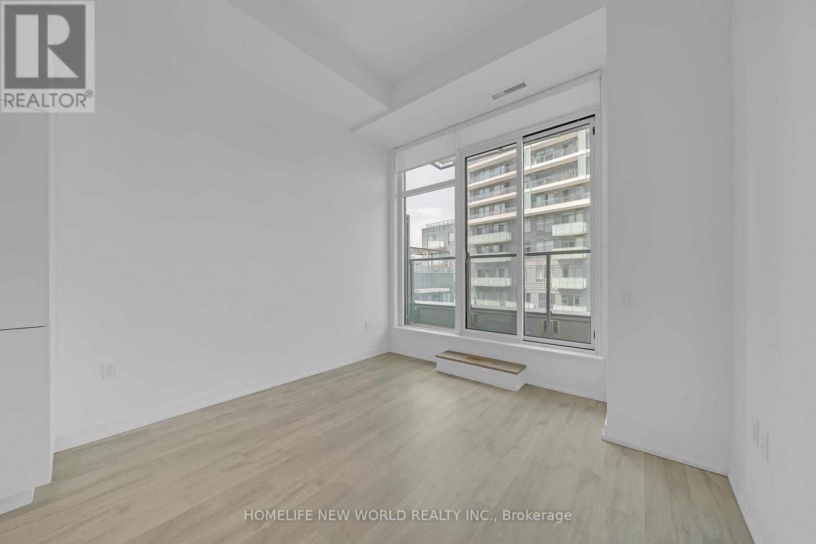 904 - 8 Olympic Garden Drive, Toronto, Ontario  M2M 0B9 - Photo 6 - C13453168