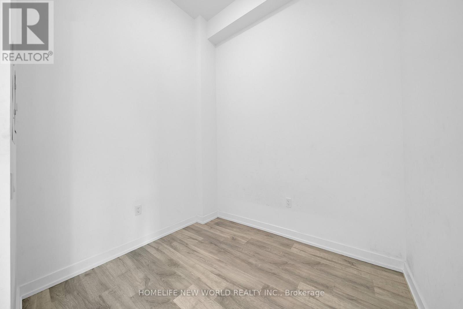 904 - 8 Olympic Garden Drive, Toronto, Ontario  M2M 0B9 - Photo 7 - C13453168