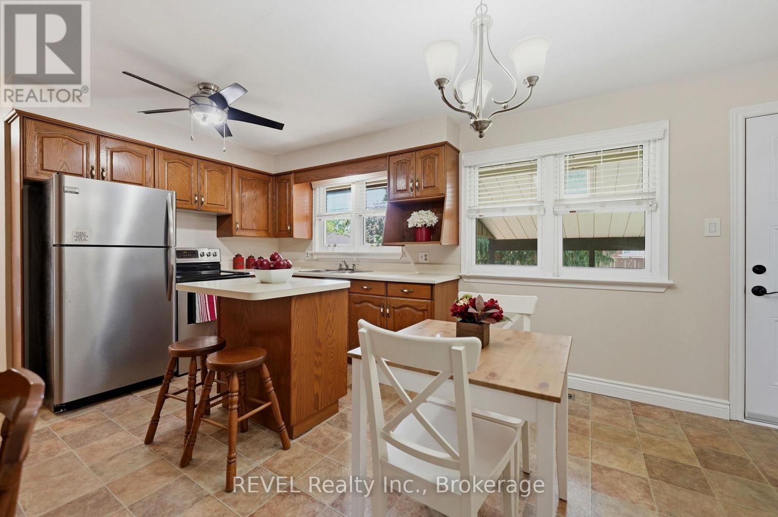 5 Greenhill Drive, Thorold, Ontario  L2V 1W4 - Photo 11 - X13463016