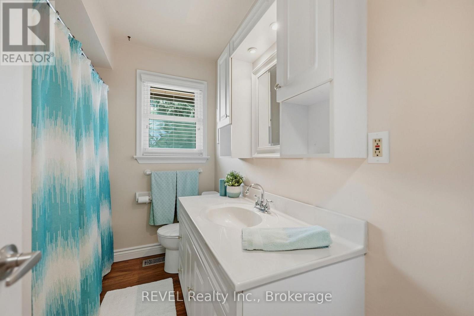 5 Greenhill Drive, Thorold, Ontario  L2V 1W4 - Photo 17 - X13463016