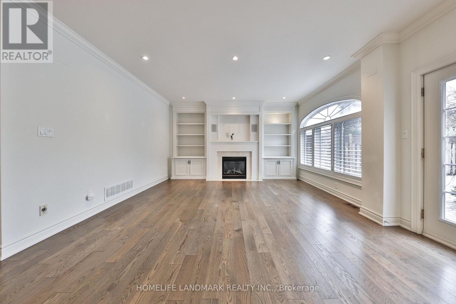 112 Kingsway Crescent, Toronto, Ontario  M8X 2R9 - Photo 13 - W13440388