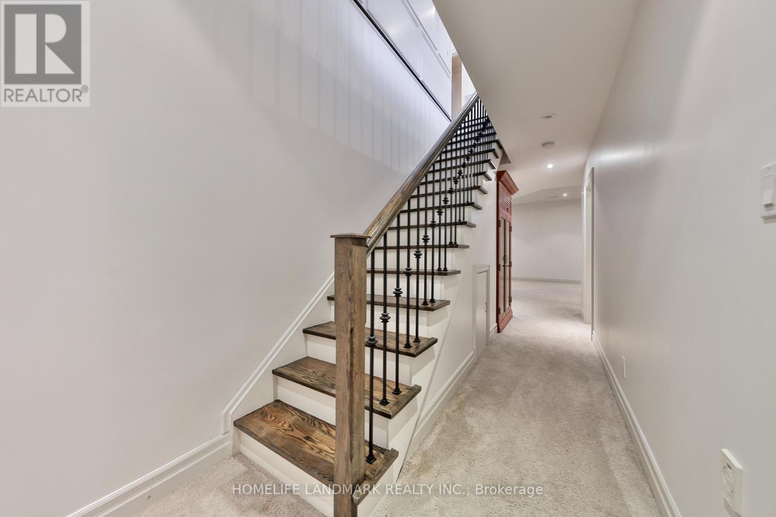 112 Kingsway Crescent, Toronto, Ontario  M8X 2R9 - Photo 27 - W13440388