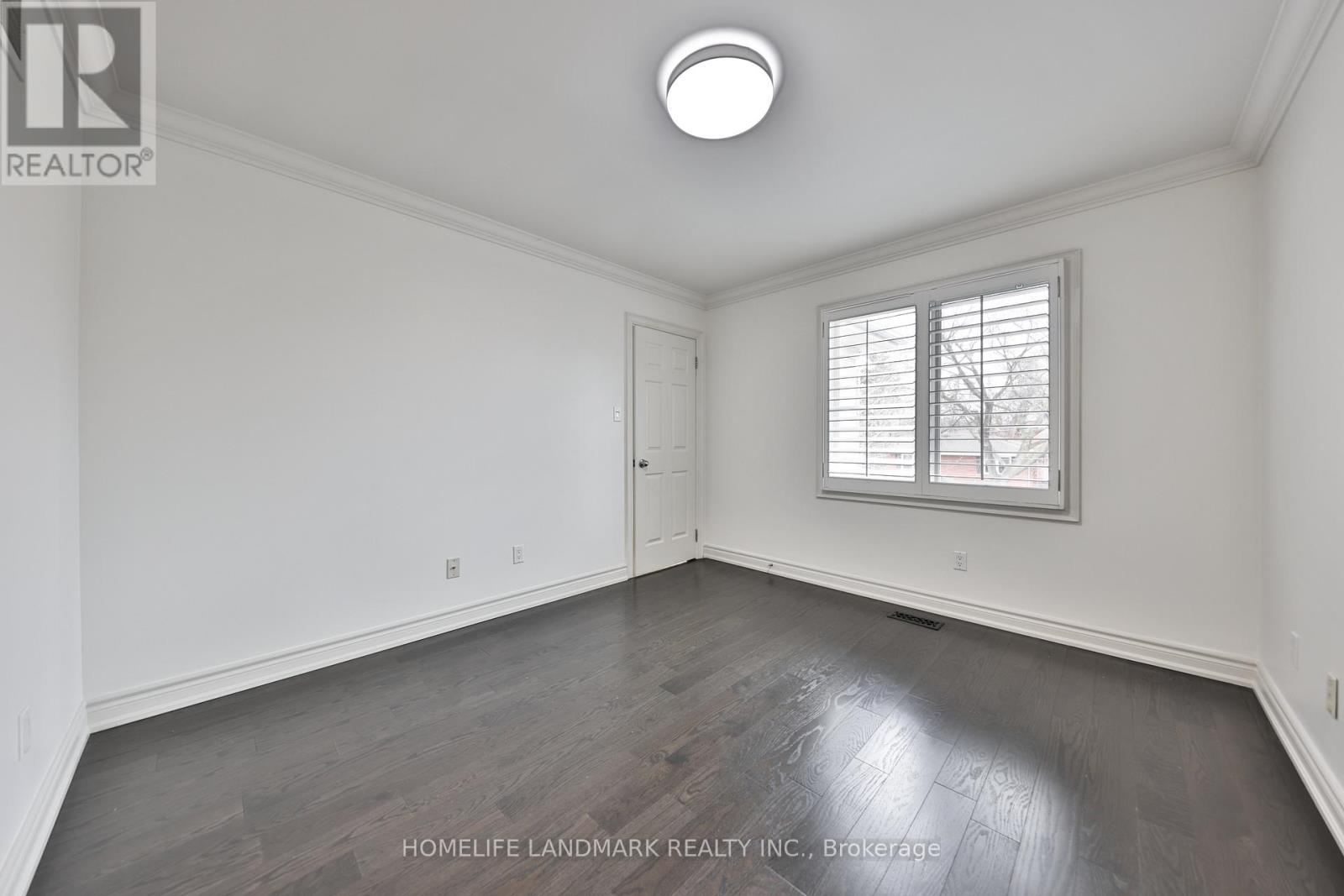 112 Kingsway Crescent, Toronto, Ontario  M8X 2R9 - Photo 19 - W13440388