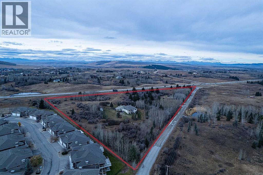 42085 River Heights Lane, Cochrane, Alberta  T4C 2A4 - Photo 2 - A2185945
