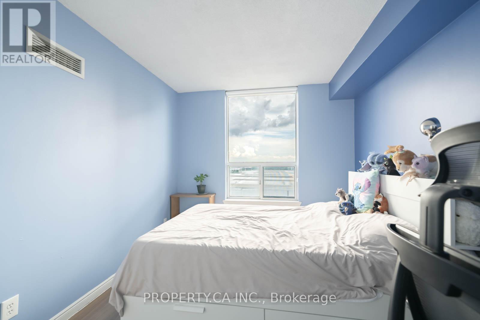 1115 - 135 Hillcrest Avenue, Mississauga, Ontario  L5B 4B1 - Photo 15 - W13460702