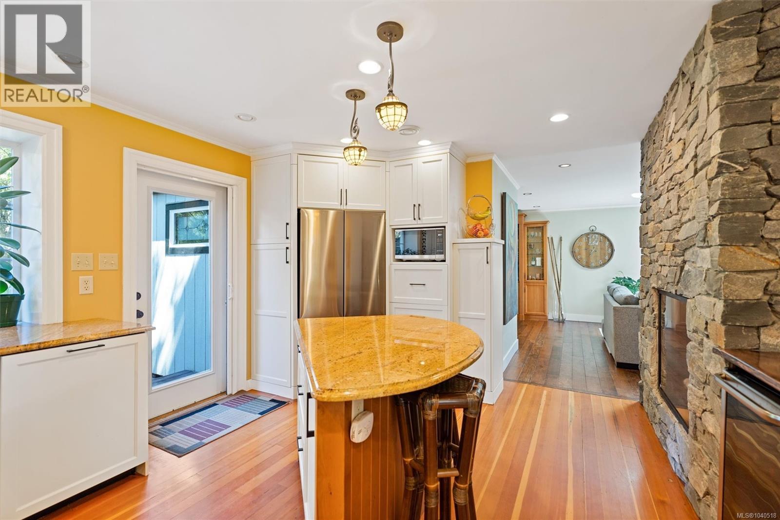 Listing image 11