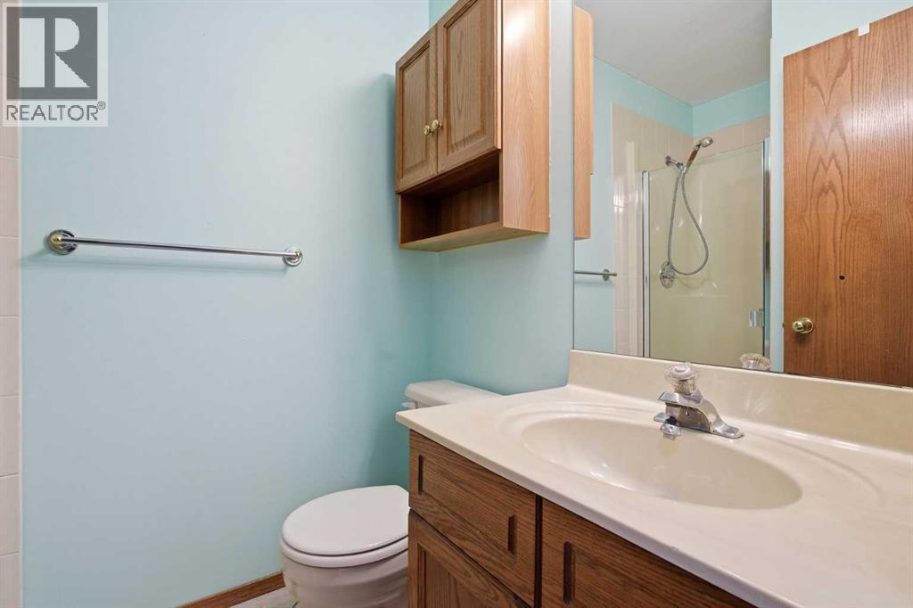 201 Sierra Morena Circle Sw, Calgary, Alberta  T3H 2W8 - Photo 19 - A2321592