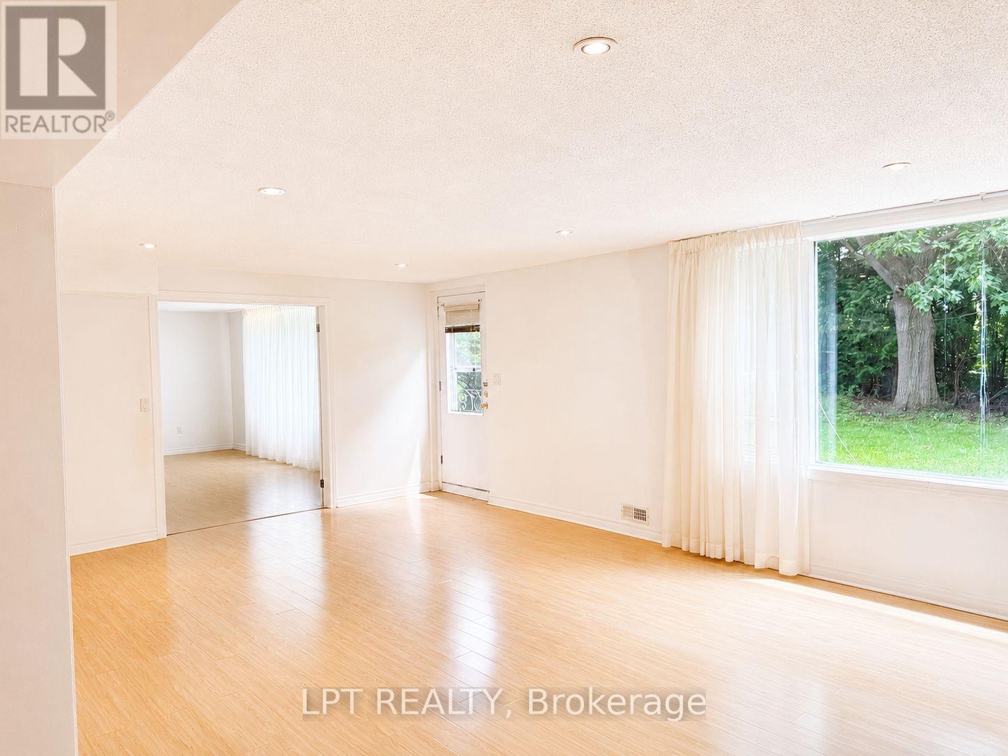 3 Oxbow Road, Toronto, Ontario M3B 1Z9 - Photo 16 - C13462798