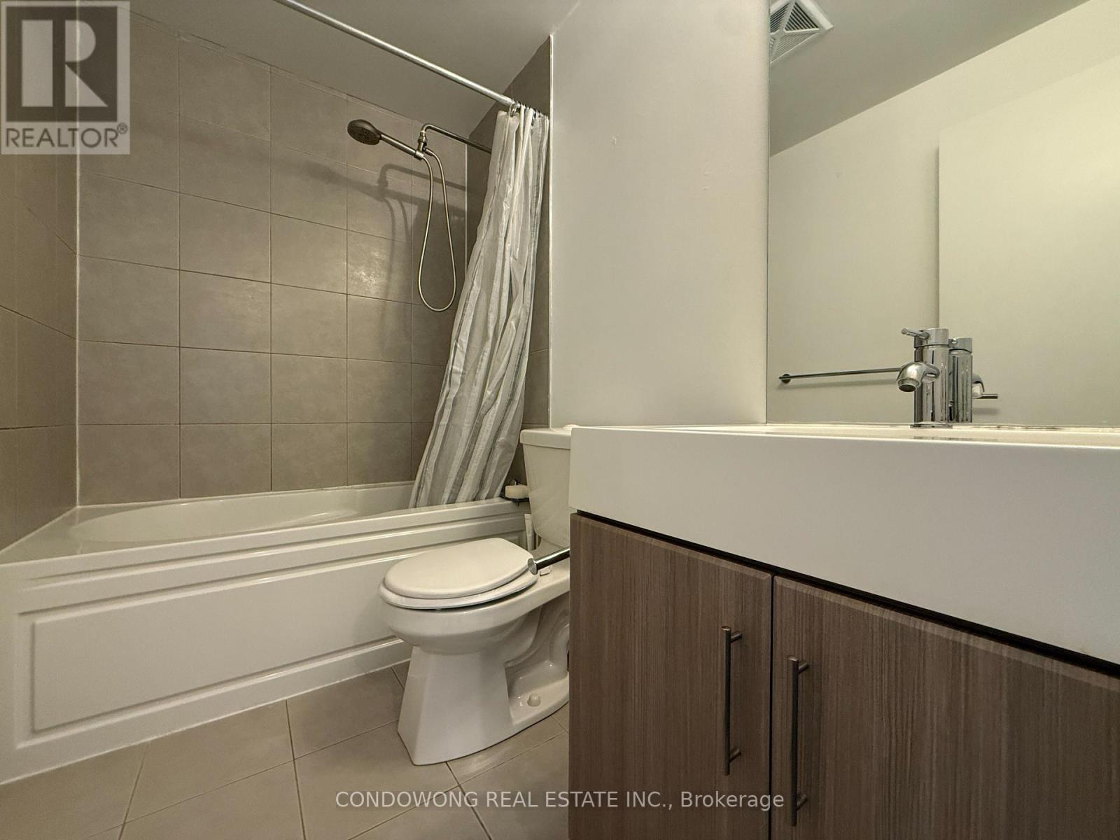 1418 - 160 Vanderhoof Avenue, Toronto, Ontario  M4G 0B7 - Photo 10 - C13462898