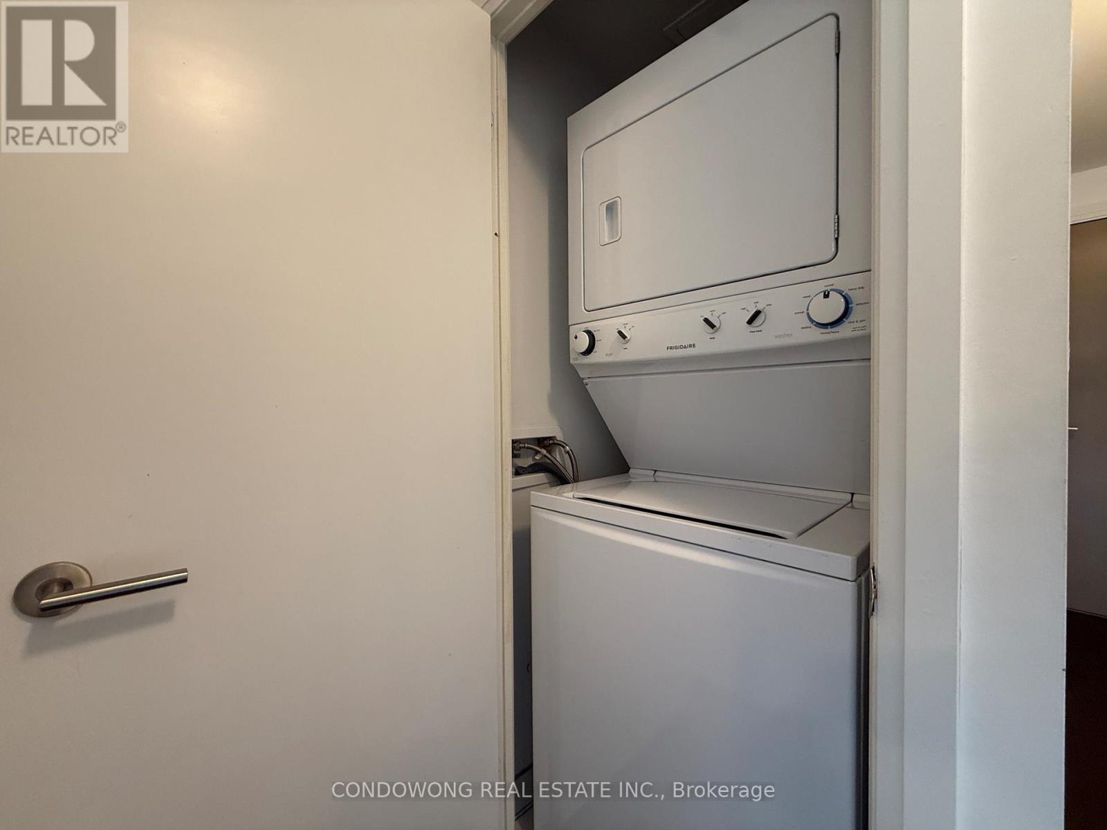 1418 - 160 Vanderhoof Avenue, Toronto, Ontario  M4G 0B7 - Photo 11 - C13462898