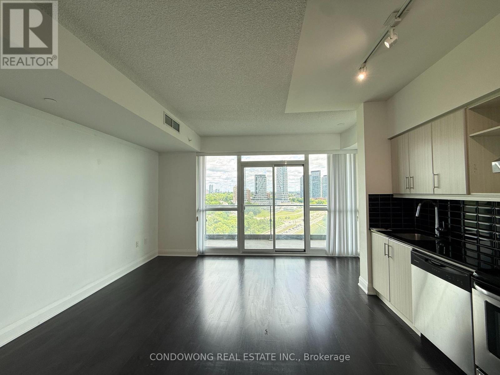 1418 - 160 Vanderhoof Avenue, Toronto, Ontario  M4G 0B7 - Photo 5 - C13462898