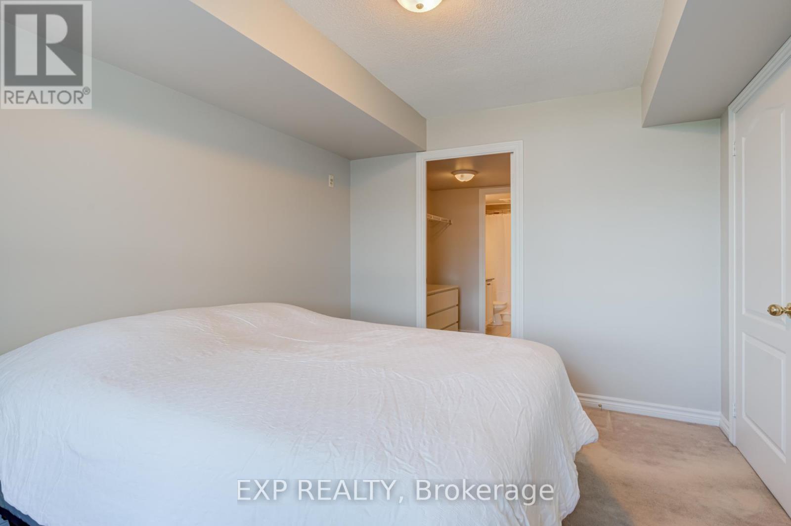 506 - 3840 Bathurst Street, Toronto, Ontario  M3H 6C6 - Photo 9 - C13462982