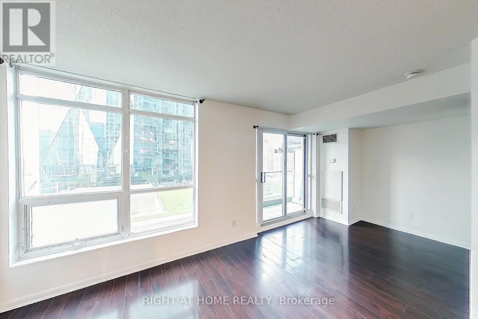 1813 - 18 Yonge Street, Toronto, Ontario M5E 1Z8 - Photo 16 - C13463086