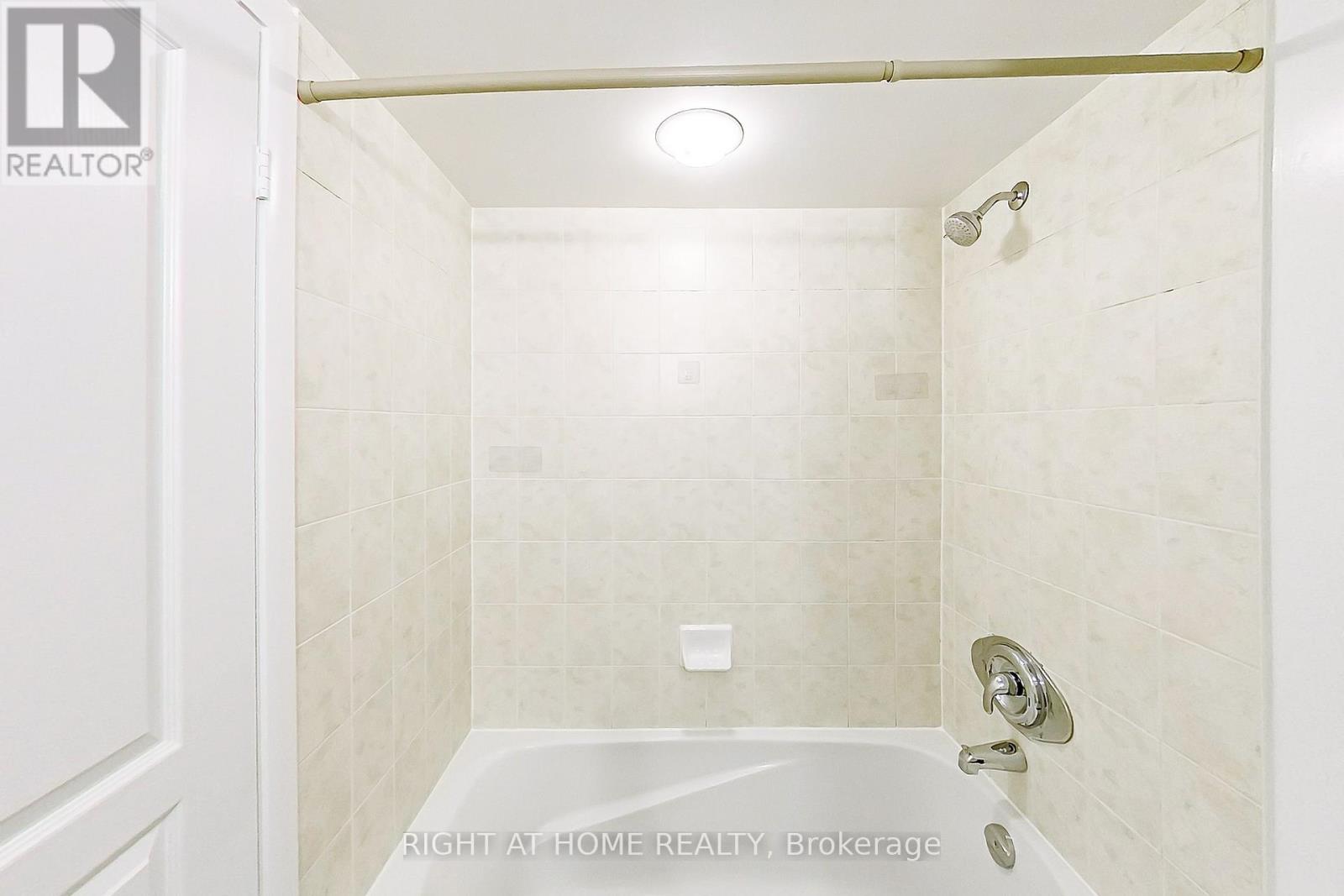 1813 - 18 Yonge Street, Toronto, Ontario M5E 1Z8 - Photo 25 - C13463086