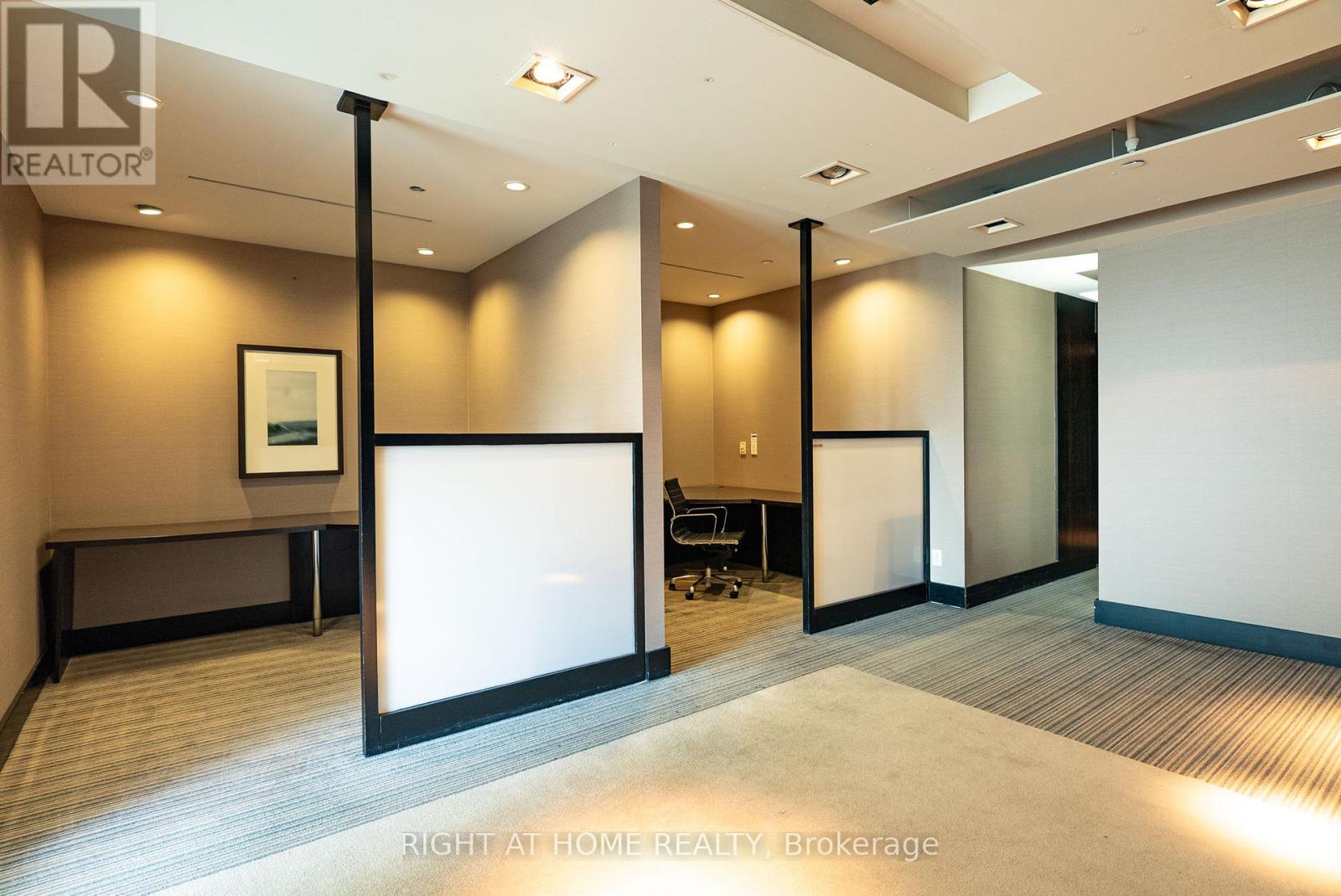 1813 - 18 Yonge Street, Toronto, Ontario M5E 1Z8 - Photo 33 - C13463086