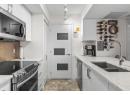 1160 Sunset Drive Unit# 302, Kelowna, BC V1Y 9P7